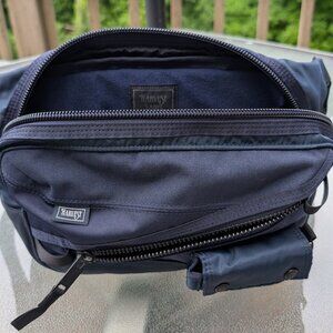 Harvest Label Reloaded Sling Bag (airforce blue)